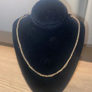 Vintage necklaces| vintage goldtone minimalist choker-| goldtone/bead collar